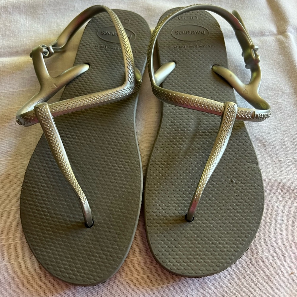 Haviana silver sandals thongs flip flops new 7.5 8.5